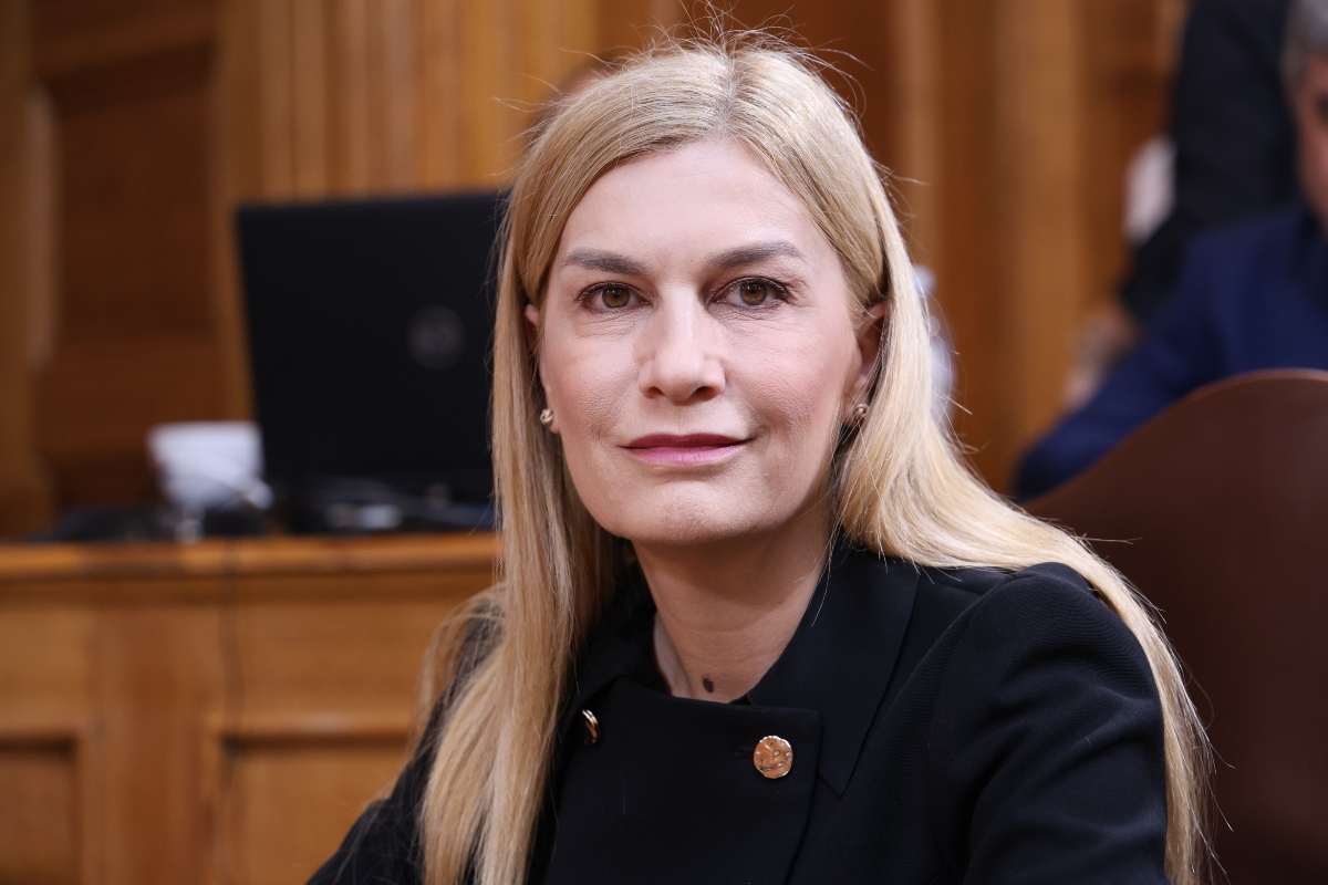 Βολουδάκη: «Με κανόνες και ευρωπαϊκό πλαίσιο η νέα μεταναστευτική πολιτική»