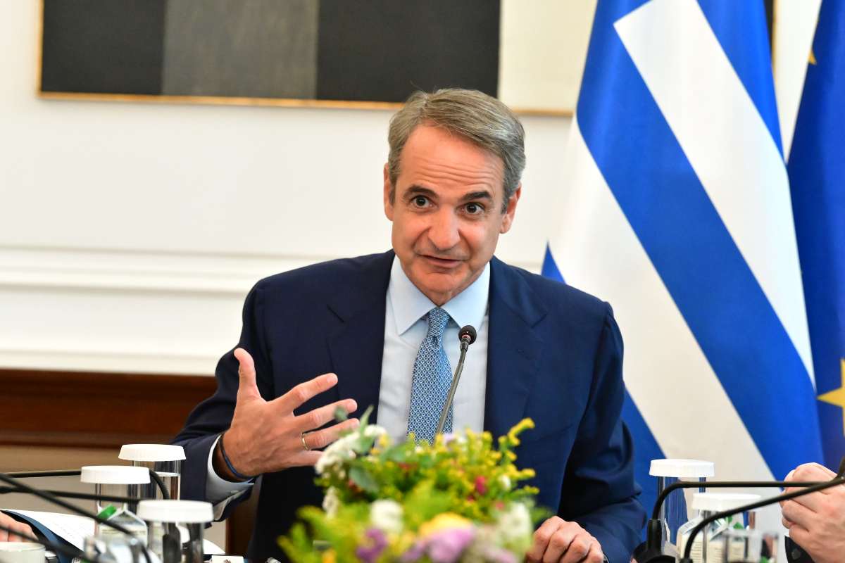 Μητσοτάκης:«Έρχεται νέα πτώση στη βενζίνη»–Στο επίκεντρο ακρίβεια,μεταρρυθμίσεις και κυβερνητικός απολογισμός