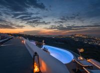 Στον όμιλο HotelBrain το Carpe Diem στη Σαντορίνη