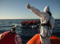 Ιταλία: Έρευνα κατά καπετάνιου της Sea-Watch μετά από βίντεο της Frontex