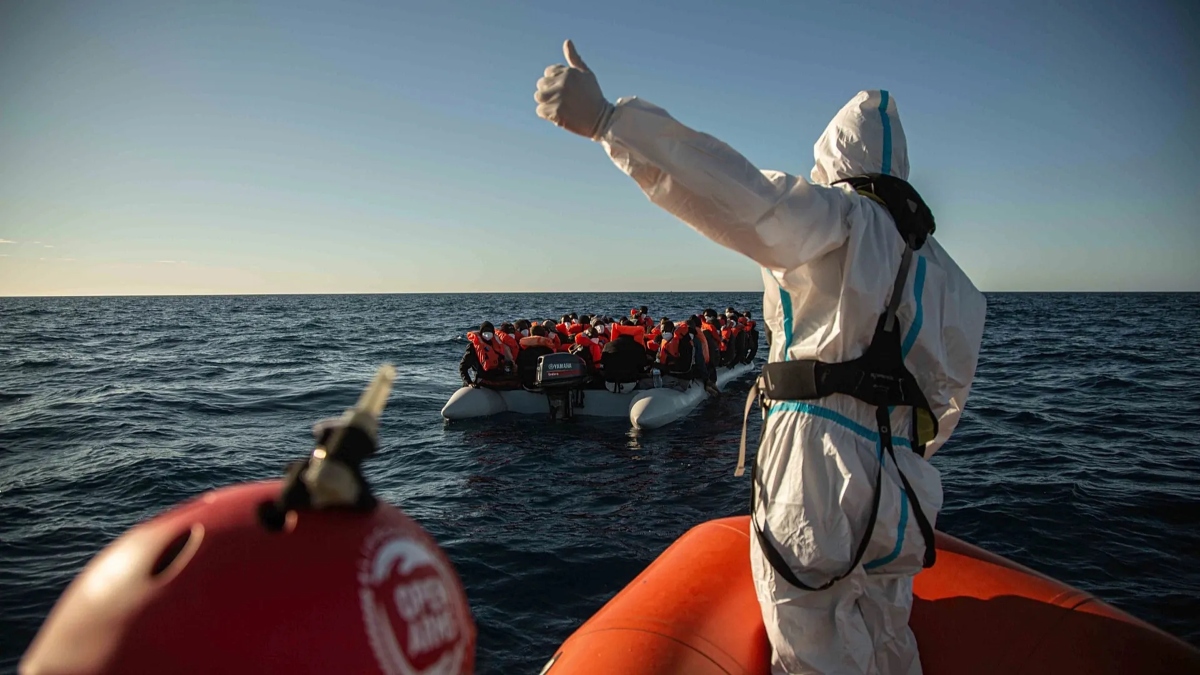 Ιταλία: Έρευνα κατά καπετάνιου της Sea-Watch μετά από βίντεο της Frontex
