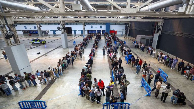 Μεταναστευτική πολιτική ή εκλογική στρατηγική; Σφοδρή αντιπαράθεση στην Ισπανία
