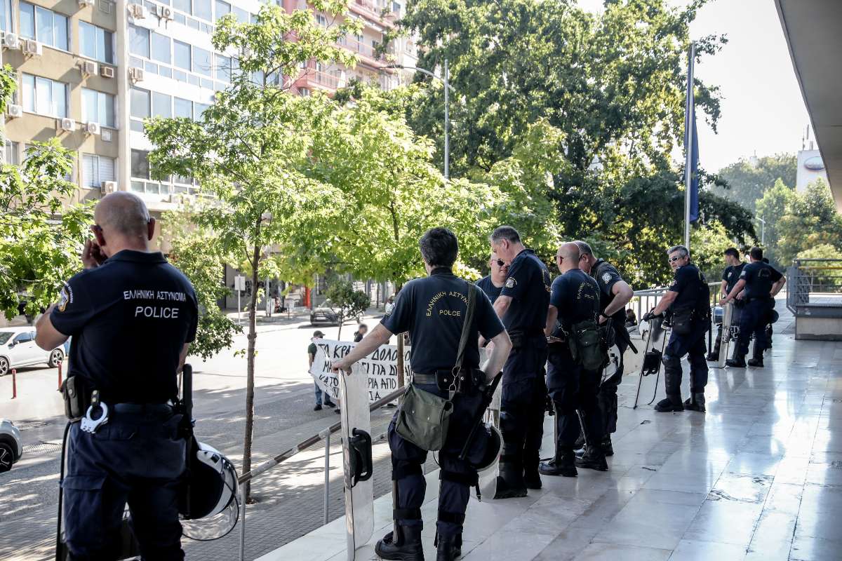 Δολοφονία Βάγιας Νέστορα: Στον εισαγγελέα σήμερα οι συλληφθέντες–Τα ευρήματα που «φωτογράφισαν» τους δράστες