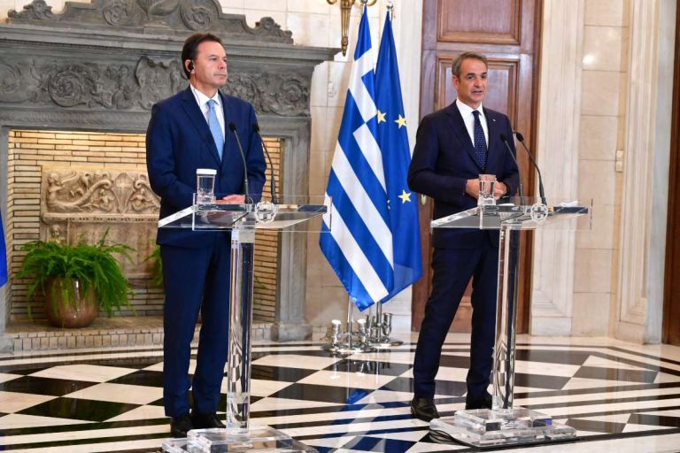 Μητσοτάκης–Μοντενέγκρο: «Η Ευρώπη δεν μπορεί να κάνει περισσότερα με λιγότερα»