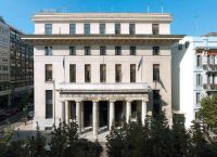 Μπήκαν €8,8 δισ. στις τράπεζες και βγήκαν €3,5 δισ. σε δάνεια – Τι σημαίνει για κάθε €100