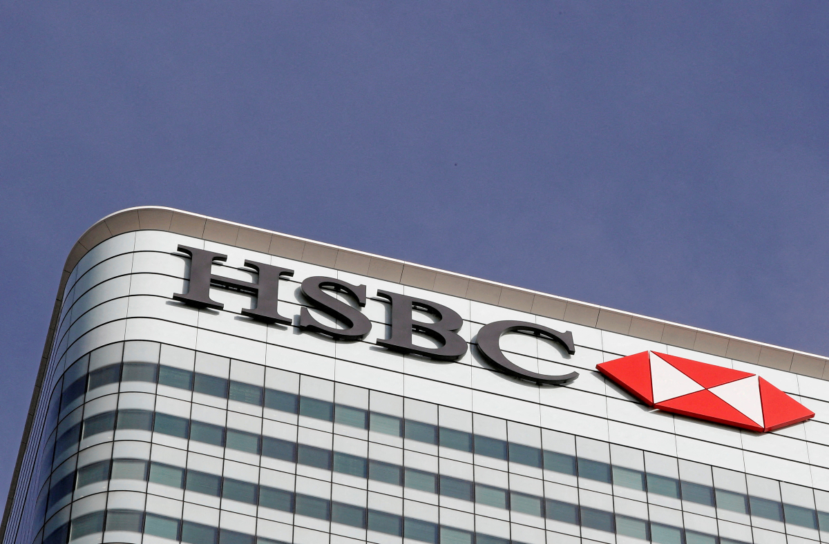 HSBC: «Καμπανάκι» για τις ελληνικές μετοχές – Γιατί παραμένει underweight στην Ελλάδα