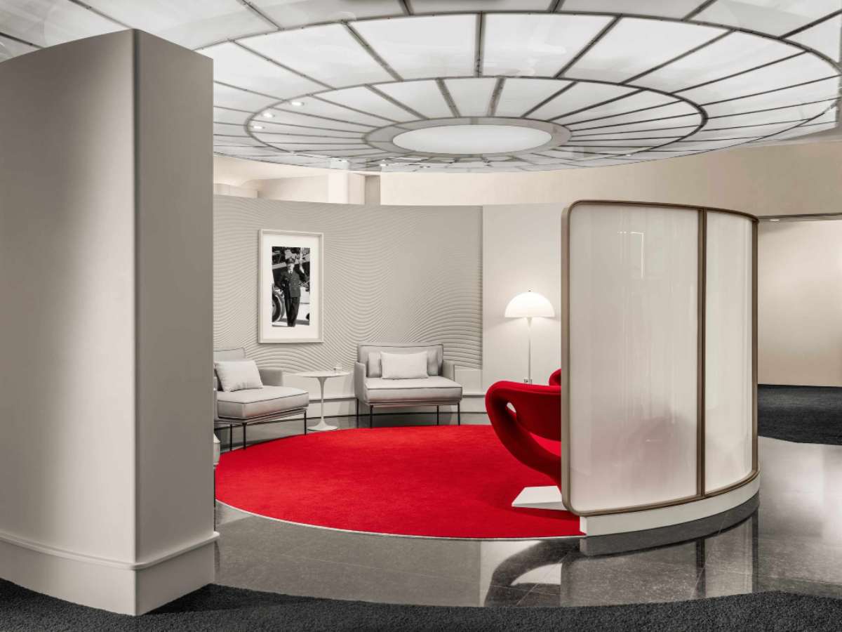 Εντυπωσιάζει το ανακαινισμένο lounge της Air France στο αεροδρόμιο Charles de Gaulle