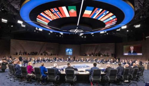 Νέα ισορροπία ισχύος στο ΝΑΤΟ: Η Ευρώπη καλύπτει τα αμερικανικά κενά πριν από τη Σύνοδο της Άγκυρας