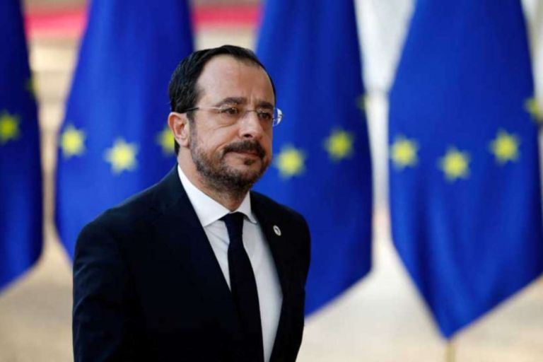  Η Κύπρος κρατά το “κλειδί” της ευρωπαϊκής άμυνας. Το βέτο που μπλοκάρει την Τουρκία.