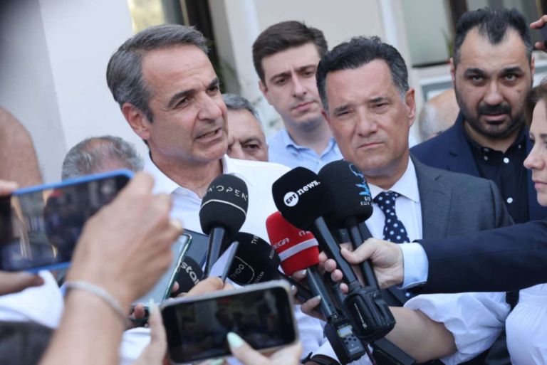 Μητσοτάκης:Στο Ιπποκράτειο για τους τραυματίες της επίθεσης-«Οι δράστες θα αντιμετωπιστούν ως εγκληματίες»