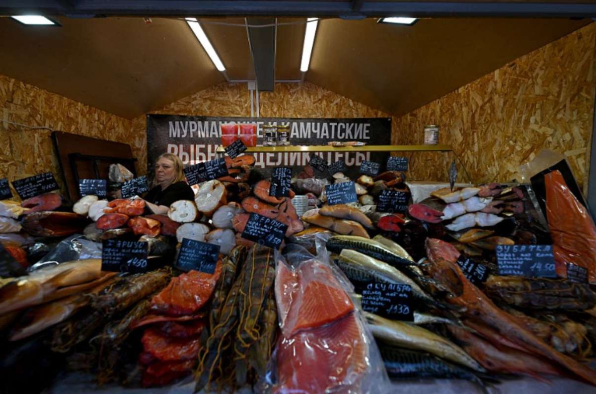 Ρωγμές στις κυρώσεις κατά Ρωσίας:Η ΕΕ «πάγωσε» το εμπάργκο στα ρωσικά ψάρια μετά από αντιδράσεις κρατών-μελών