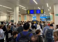 EU Border Crisis:Φον ντερ Λάιεν παραδέχεται αδιέξοδο–Νέοι συνοριακοί έλεγχοι μπλοκάρουν ευρωπαϊκά αεροδρόμια