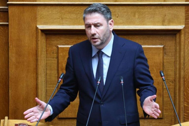 Ανδρουλάκης: «Η ακρίβεια είναι ένας σιωπηλός φόρος» – Οι τρεις δεσμεύσεις του ΠΑΣΟΚ για το εισόδημα