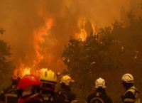 Φωτιές τώρα σε Γαλλία και Ισπανία: Το Μπορντό σε κίνδυνο, ανεξέλεγκτες οι φλόγες στη Μαδρίτη