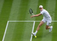 Ο Σίνερ κατέκτησε ξανά το Wimbledon και εδραιώνεται στην κορυφή του παγκόσμιου τένις