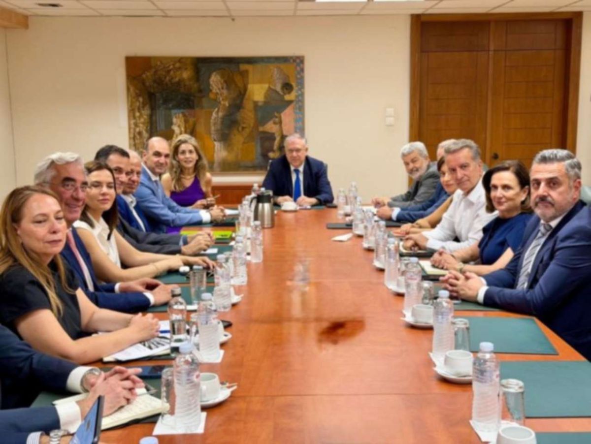 Greece Launches Nationwide Price Cuts on Essential Goods from August 31
