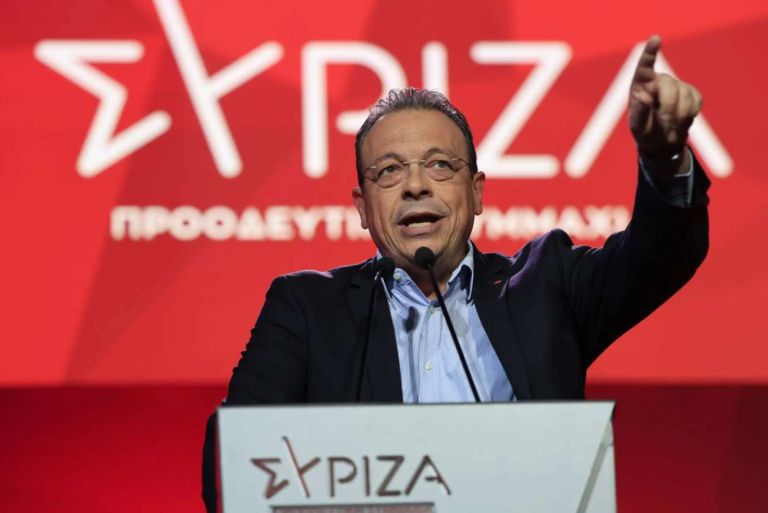 «Πόρτα» Τσίπρα στον Φάμελλο; Στον αέρα το πολιτικό του μέλλον μετά το διαζύγιο με τον ΣΥΡΙΖΑ
