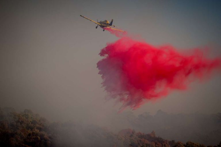 Φωτιά τώρα στον Ωρωπό – Ήχησε το 112, στη μάχη με τις φλόγες και 4 εναέρια μέσα