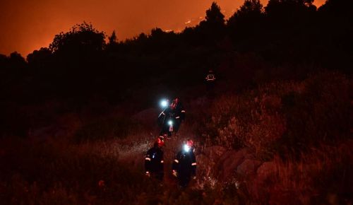 Πύρινος εφιάλτης σε Βοιωτία, Αργολίδα και Αχαΐα – Εκκενώθηκε το Πόρτο Γερμενό