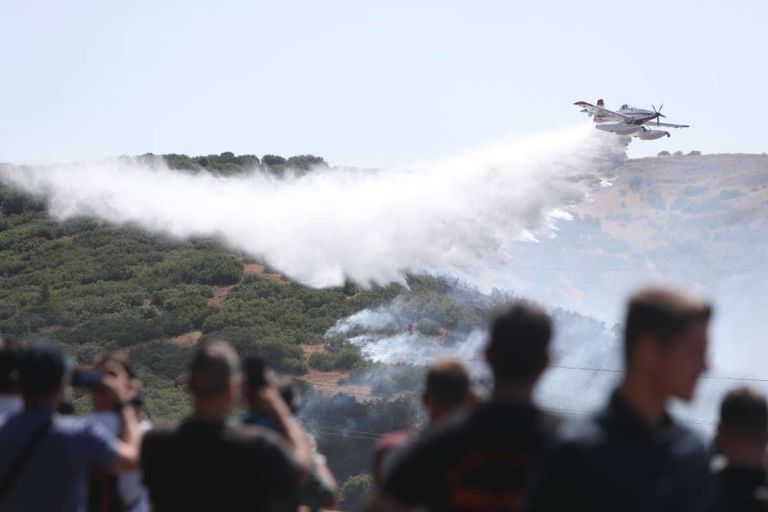 Θεσσαλονίκη: Φωτιά στο Δερβένι Ωραιοκάστρου – Ενισχύθηκαν οι δυνάμεις της Πυροσβεστικής