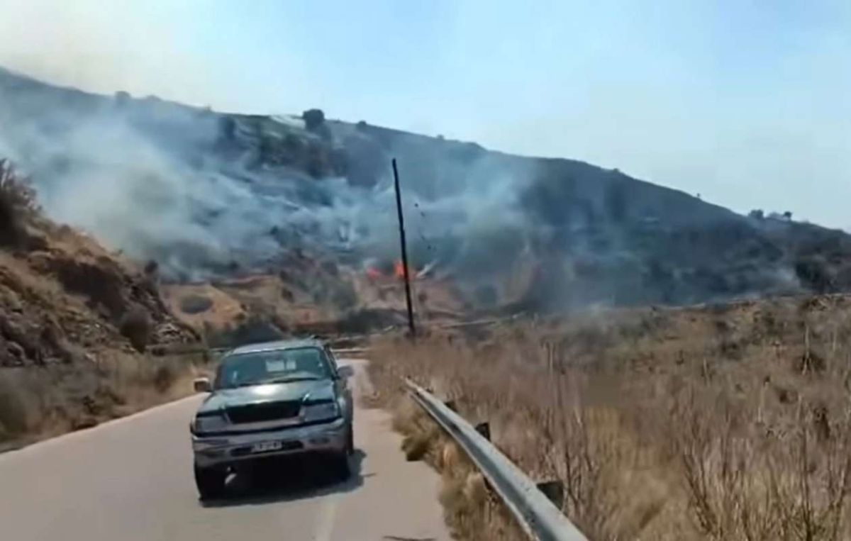 Δύο πυροσβέστες νεκροί στη φωτιά στο Ρέθυμνο–Εγκλωβίστηκαν με το όχημά τους στις φλόγες