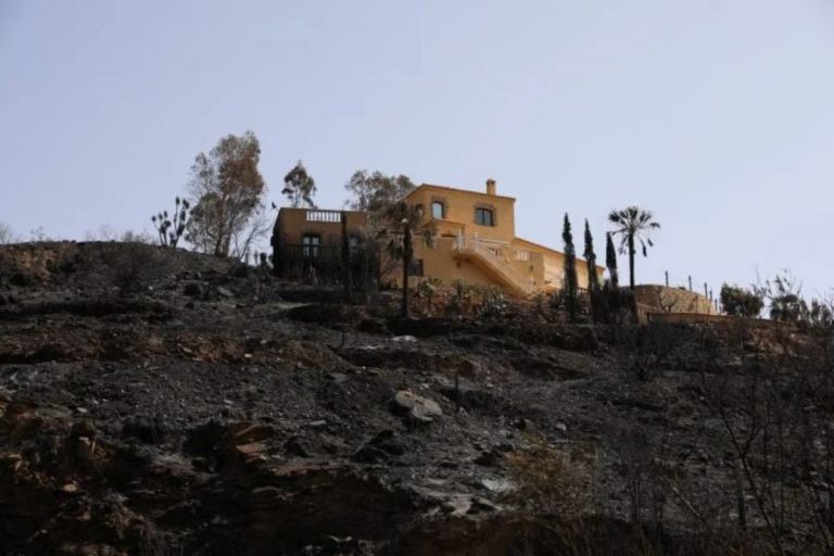 Φονική φωτιά στην Ισπανία: 66.000 στρέμματα έγιναν στάχτη – Μάχη για να σωθούν οι παραλιακές πόλεις