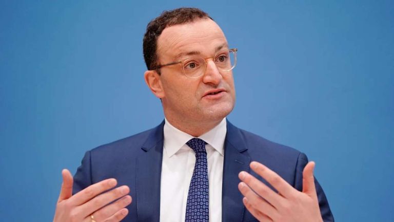 Γερμανία: Παραιτήθηκε ο Γενς Σπαν από την ηγεσία της κοινοβουλευτικής ομάδας CDU/CSU