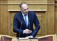Γεραπετρίτης: «Είμαστε όλοι υπόλογοι απέναντι στην Ιστορία» –Οι 4 πυλώνες της νέας Συνταγματικής Αναθεώρησης