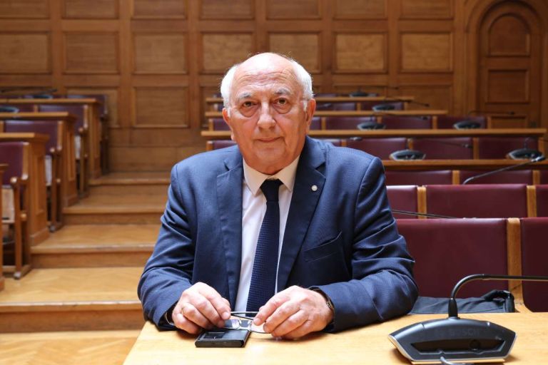 Νέος γραμματέας της Κοινοβουλευτικής Ομάδας του ΣΥΡΙΖΑ ο Γιάννης Αμανατίδης