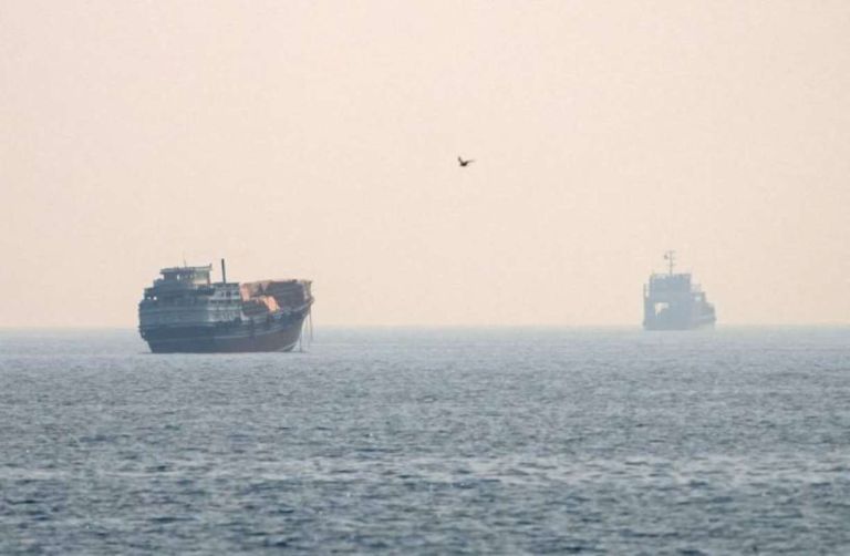 Η “μάχη” για τα Στενά Ορμούζ: Πώς Πακιστάν Ομάν αναδιαμορφώνουν τη γεωπολιτική της ενέργειας στη Μέση Ανατολή