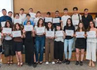 «Μαθήματα Αεροπορίας» για μαθητές Γυμνασίου και Λυκείου από το αεροδρόμιο της Αθήνας