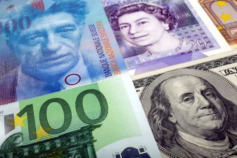 Global Wealth Report: Εκτοξεύτηκαν στους 3.302 οι δισεκατομμυριούχοι – Πού βρίσκεται η Ελλάδα