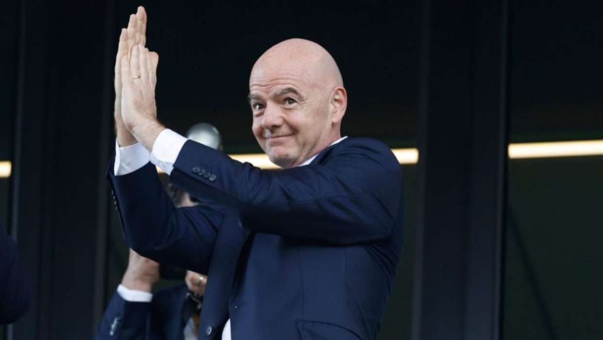 FIFA εναντίον UEFA: Ο Ινφαντίνο βάζει στο «σφυρί» το Παγκόσμιο Κύπελλο – Απειλές για μποϊκοτάζ