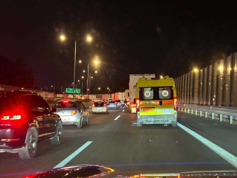 Μποτιλιάρισμα στην Εθνική Οδό: Εκτροπή κυκλοφορίας λόγω έργων στην Κηφισιά
