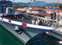 Βόρεια Κορέα: Ο Κιμ επέβλεψε δοκιμή οπλισμού νέου αντιτορπιλικού – Η κόρη του στο επίκεντρο