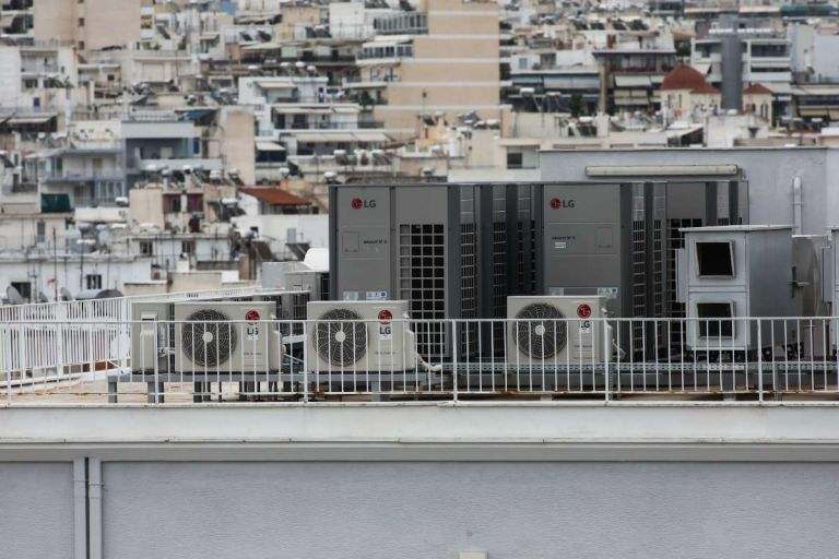 Δήμος Αθηναίων: Δωρεάν 100 κλιματιστικά σε ευάλωτα νοικοκυριά – Ποιοι μπορούν να υποβάλουν αίτηση