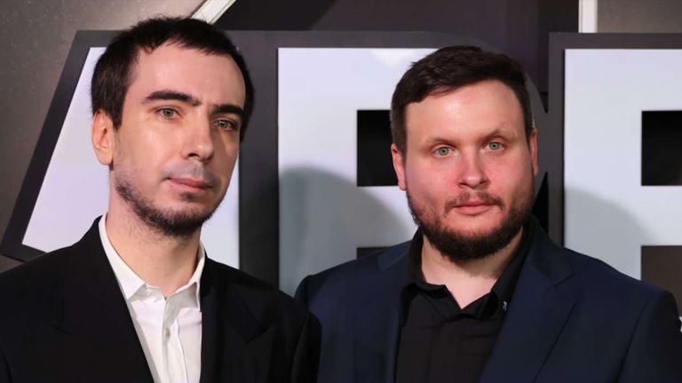 Οι Ρώσοι φαρσέρ που παγίδευσαν τον Ντόκο:«Δεν είμαστε KGB,στείλαμε απλά email και χρησιμοποιήσαμε make up»