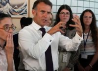 Η Γαλλία βάζει τέλος στο TikTok για ανηλίκους–Η πρώτη χώρα της ΕΕ που απαγορεύει τα social media κάτω των 15