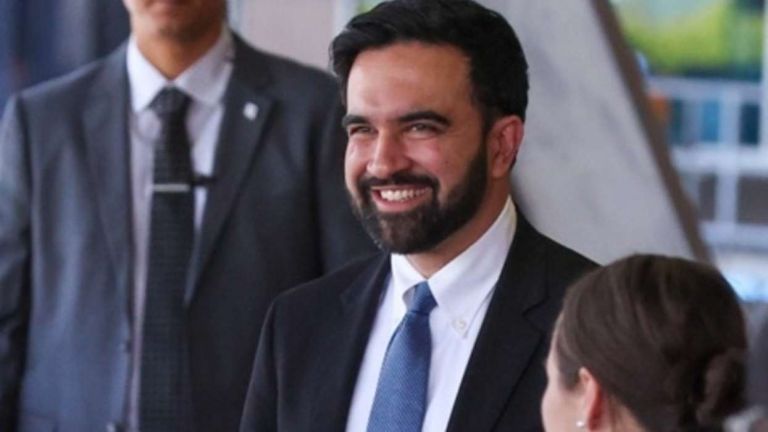«Είναι εγκληματίας πολέμου»: Ο Μαμντάνι εξετάζει την πιθανότητα σύλληψης του Νετανιάχου