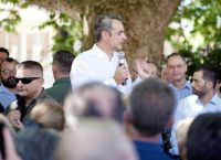 Μητσοτάκης από Εύβοια: «Θα παραδώσουμε το καλύτερο ΕΣΥ που είχε η χώρα»–«Σας θέλω στις επάλξεις για το 2027»