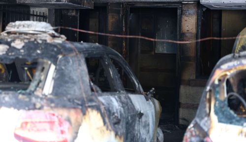 “Εφυγε” η μητέρα του στελέχους της ΝΔ Αφροδίτης Νέστορα μετά την εμπρηστική επίθεση σπίτι τους