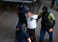 Οικογένεια Νέστορα:Προθεσμία στον 25χρονο για τη φονική επίθεση–Το στοιχείο που τον συνδέει με το διαμέρισμα