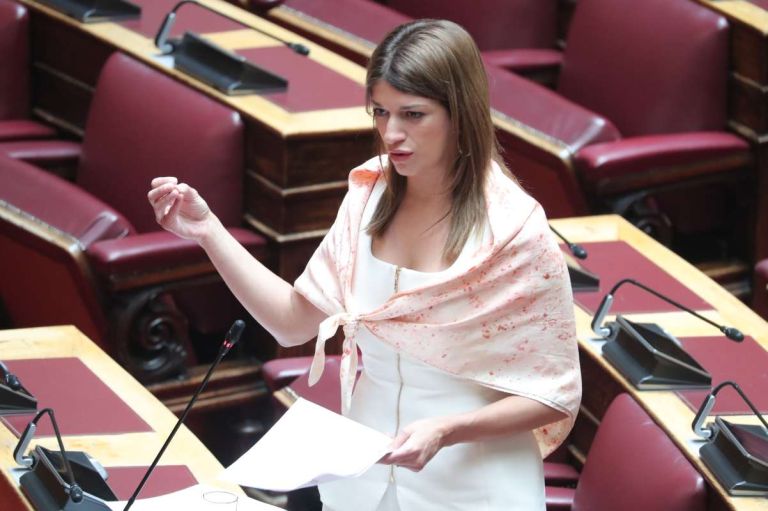 Παραιτήθηκε η Κατερίνα Νοτοπούλου από βουλευτής του ΣΥΡΙΖΑ – Δείτε την επιστολή της