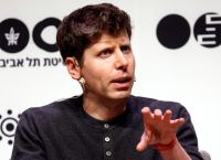 Η OpenAI φέρνει το ChatGPT στο σπίτι με νέα συσκευή χωρίς οθόνη