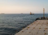 Πτώση στις τιμές πετρελαίου μετά την αύξηση της παραγωγής από OPEC+–Επανέρχεται η ναυσιπλοΐα στo Ορμούζ