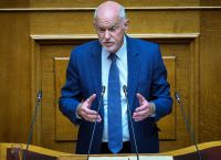 «Δεν χρειάζονται άλλοι σωτήρες»: Ο Παπανδρέου καλεί σε προοδευτική συστράτευση,βάζει στο στόχαστρο Μητσοτάκη