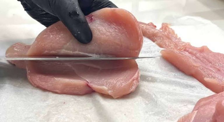 Συναγερμός και στην Αττική για κρούσματα σαλμονέλας: Εννέα άτομα στα επείγοντα του Νοσοκομείου Νίκαιας