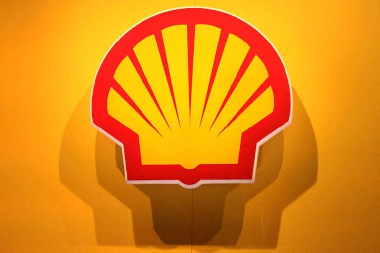 Shell: Ο πόλεμος στη Μέση Ανατολή εκτόξευσε το trading πετρελαίου και φυσικού αερίου