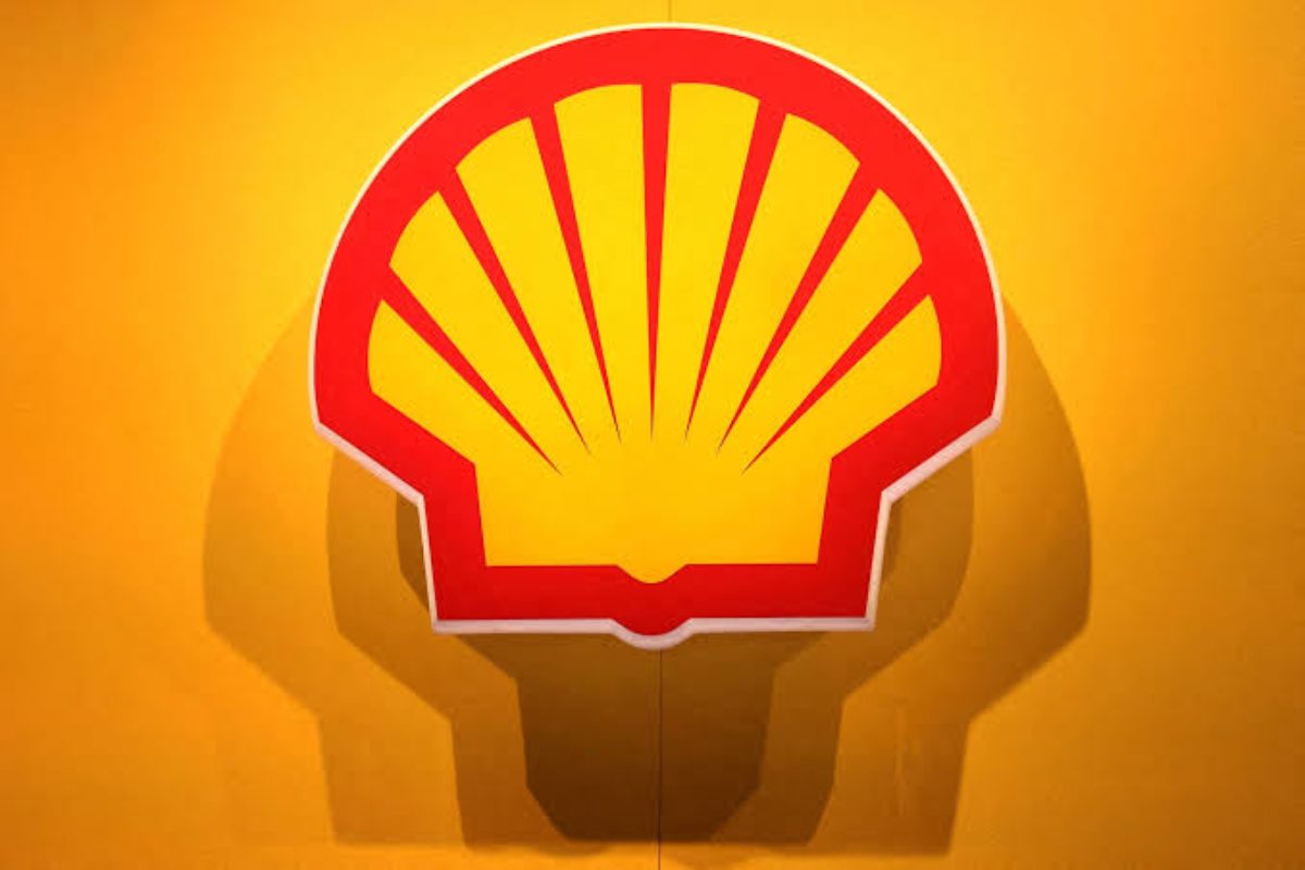 Shell: Ο πόλεμος στη Μέση Ανατολή εκτόξευσε το trading πετρελαίου και φυσικού αερίου