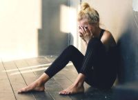Καλλιθέα: 37χρονη έπεσε θύμα ξυλοδαρμού από τον πρώην σύντροφό της και απέβαλε